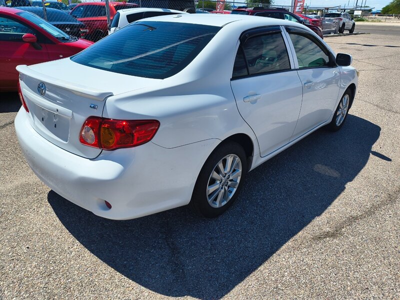 2010 Toyota Corolla LE - Photo 2 - Tucson, AZ 85711