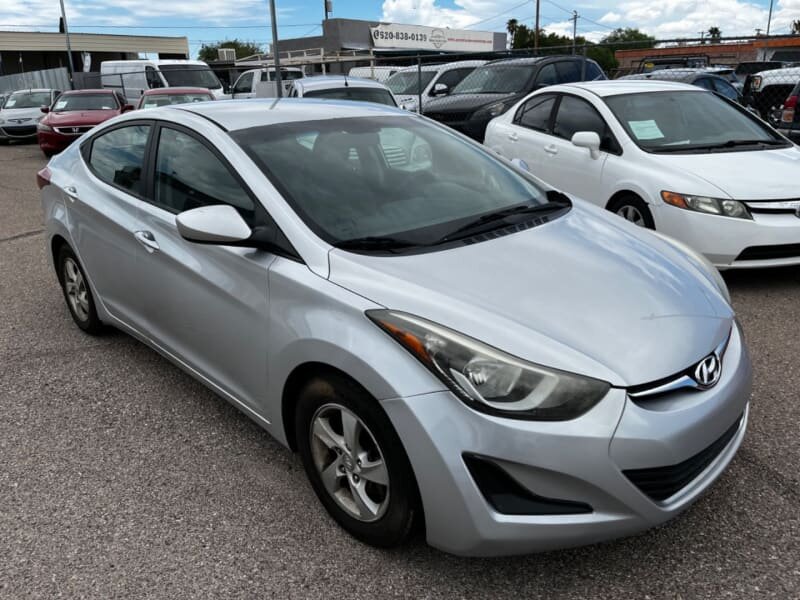 2015 Hyundai ELANTRA SE   - Photo 2 - Tucson, AZ 85711