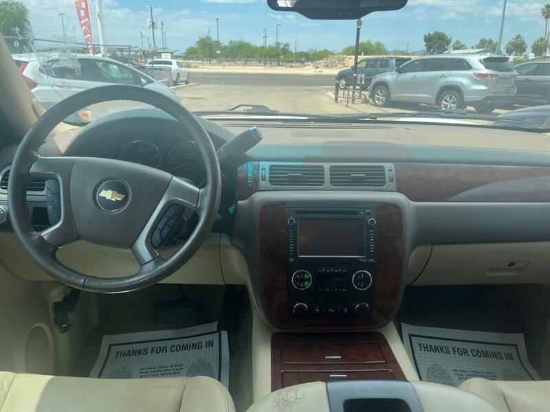 2014 Chevrolet Tahoe LTZ - Photo 10 - Tucson, AZ 85711