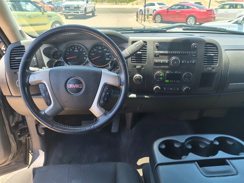 2011 GMC Sierra 1500 SLE - Photo 10 - Tucson, AZ 85711