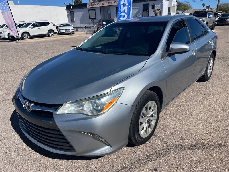 2016 Toyota Camry LE   - Photo 15 - Tucson, AZ 85711