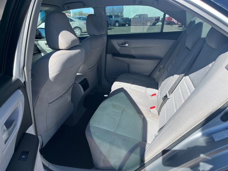 2016 Toyota Camry LE   - Photo 9 - Tucson, AZ 85711