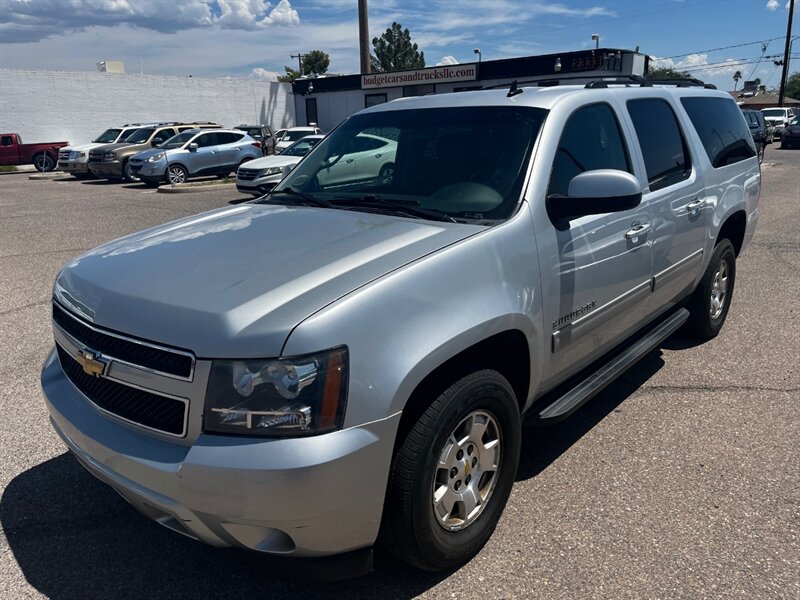 2011 Chevrolet Suburban LS - Photo 16 - Tucson, AZ 85711