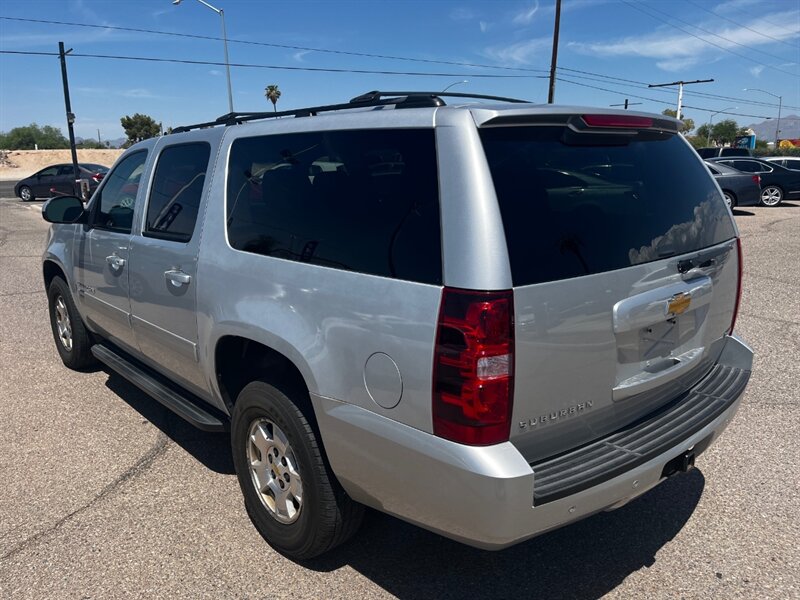 2011 Chevrolet Suburban LS - Photo 6 - Tucson, AZ 85711