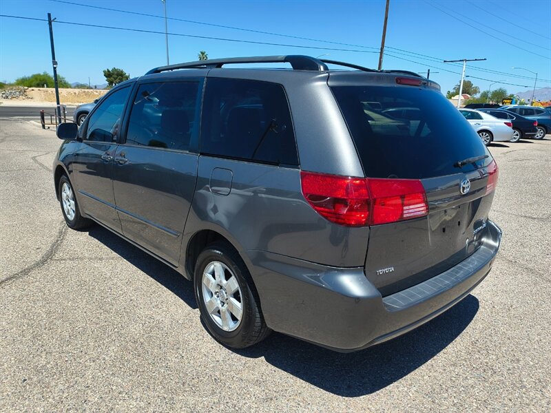 2004 Toyota Sienna XLE 7 Passenger - Photo 6 - Tucson, AZ 85711
