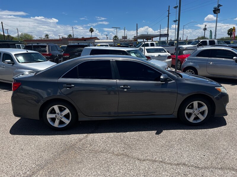 2013 Toyota Camry SE - Photo 4 - Tucson, AZ 85711