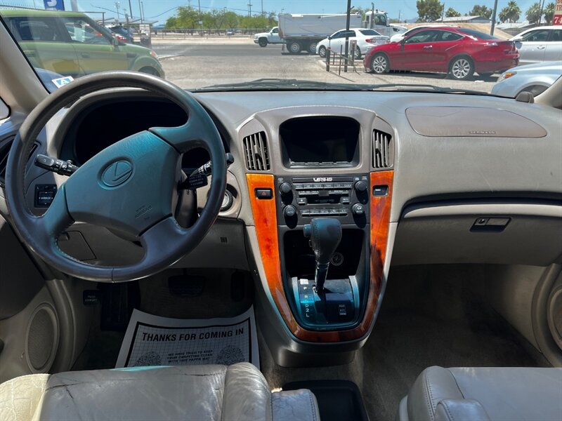 2000 Lexus RX 300 - Photo 10 - Tucson, AZ 85711
