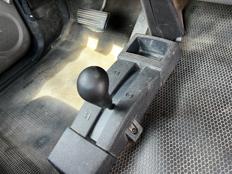 2011 Chevrolet Silverado 1500 Work Truck - Photo 10 - Tucson, AZ 85711