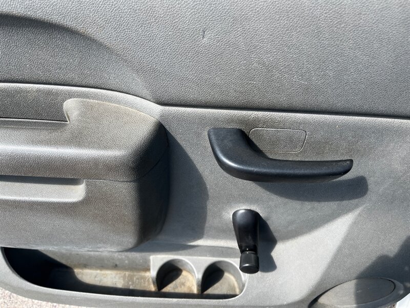 2011 Chevrolet Silverado 1500 Work Truck - Photo 9 - Tucson, AZ 85711
