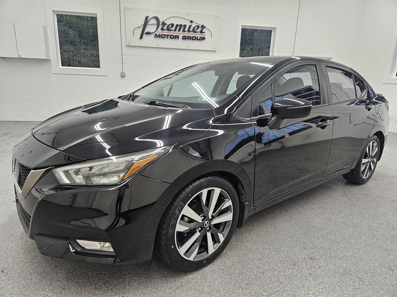 2020 Nissan Versa SR  