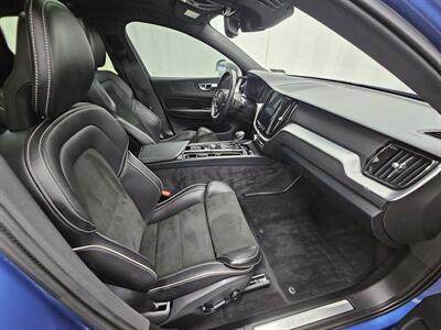 2018 Volvo XC60 T5 R-Design   - Photo 13 - Spring City, PA 19475