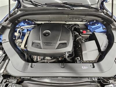 2018 Volvo XC60 T5 R-Design   - Photo 9 - Spring City, PA 19475
