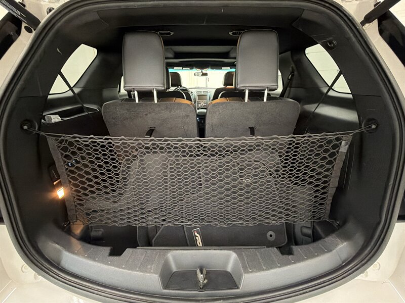 2016 Ford Explorer Sport 17