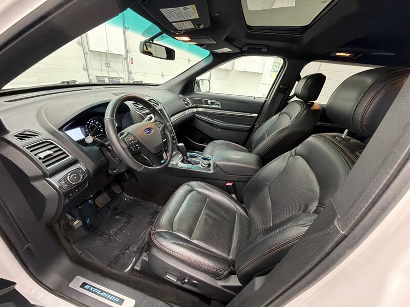 2016 Ford Explorer Sport 11