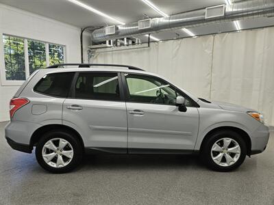 2015 Subaru Forester 2.5i Premium   - Photo 4 - Spring City, PA 19475