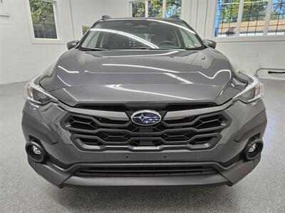 2024 Subaru Crosstrek Premium   - Photo 2 - Spring City, PA 19475