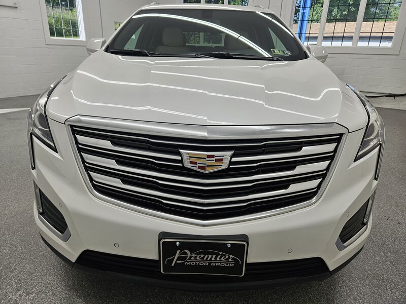 2018 Cadillac XT5 Luxury 2