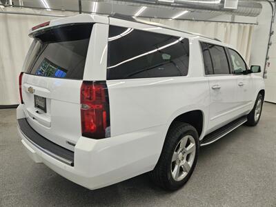 2017 Chevrolet Suburban Premier   - Photo 5 - Spring City, PA 19475