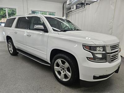 2017 Chevrolet Suburban Premier   - Photo 3 - Spring City, PA 19475