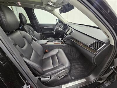 2017 Volvo XC90 T6 Momentum - Photo 13 - Spring City, PA 19475