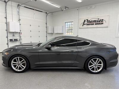 2016 Ford Mustang EcoBoost Premium   - Photo 8 - Spring City, PA 19475