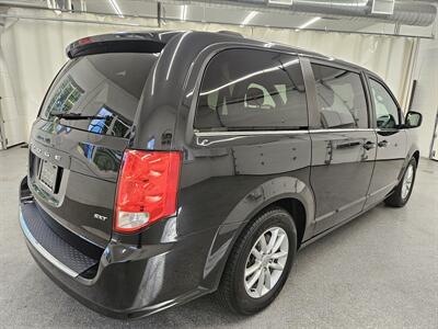 2020 Dodge Grand Caravan SXT   - Photo 5 - Spring City, PA 19475