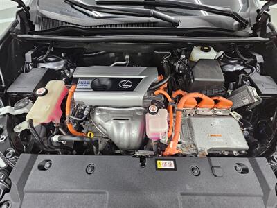 2019 Lexus NX 300h   - Photo 9 - Spring City, PA 19475