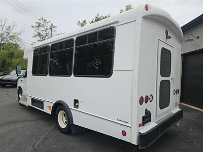2014 Ford E-350 SD   - Photo 7 - Spring City, PA 19475