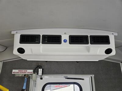 2014 Ford E-350 SD   - Photo 18 - Spring City, PA 19475