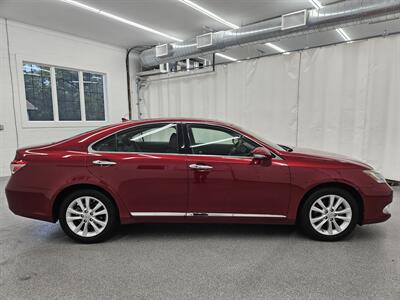 2010 Lexus ES   - Photo 4 - Spring City, PA 19475