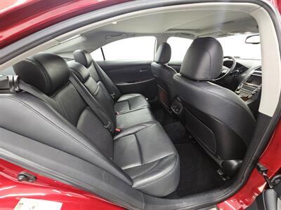 2010 Lexus ES   - Photo 14 - Spring City, PA 19475