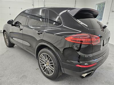 2017 Porsche Cayenne Platinum Edition   - Photo 7 - Spring City, PA 19475