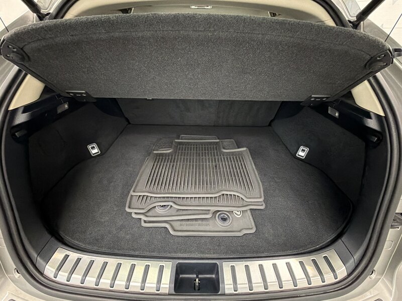 2015 Lexus NX 200t 16