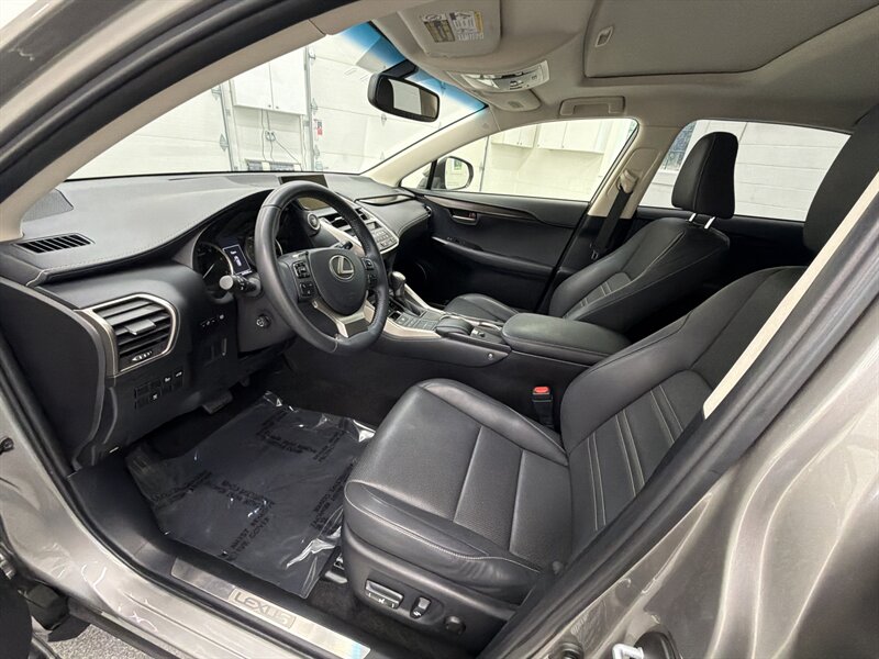 2015 Lexus NX 200t 11