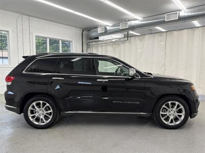 2020 Jeep Grand Cherokee Summit - Photo 4 - Spring City, PA 19475