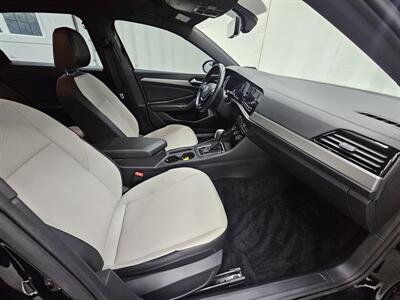 2021 Volkswagen Jetta R-Line - Photo 13 - Spring City, PA 19475