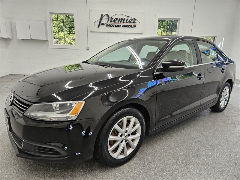 2013 Volkswagen Jetta SE PZEV - Photo 1 - Spring City, PA 19475