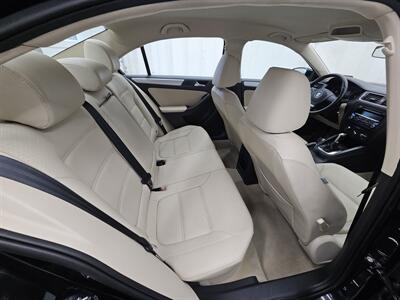 2013 Volkswagen Jetta SE PZEV   - Photo 14 - Spring City, PA 19475