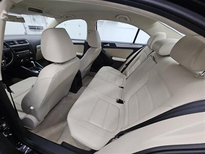2013 Volkswagen Jetta SE PZEV   - Photo 12 - Spring City, PA 19475