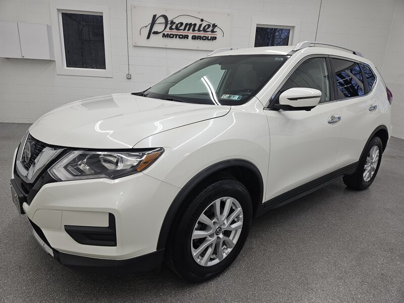 2018 Nissan Rogue SV   - Photo 1 - Spring City, PA 19475