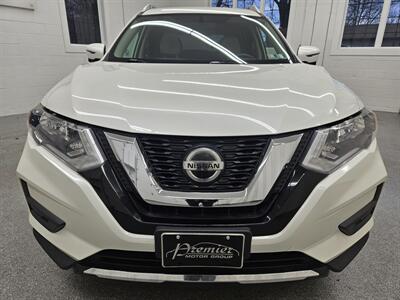 2018 Nissan Rogue SV - Photo 2 - Spring City, PA 19475