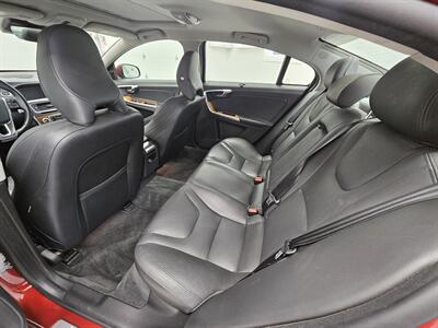 2017 Volvo S60 T5 Inscription Platinum   - Photo 12 - Spring City, PA 19475