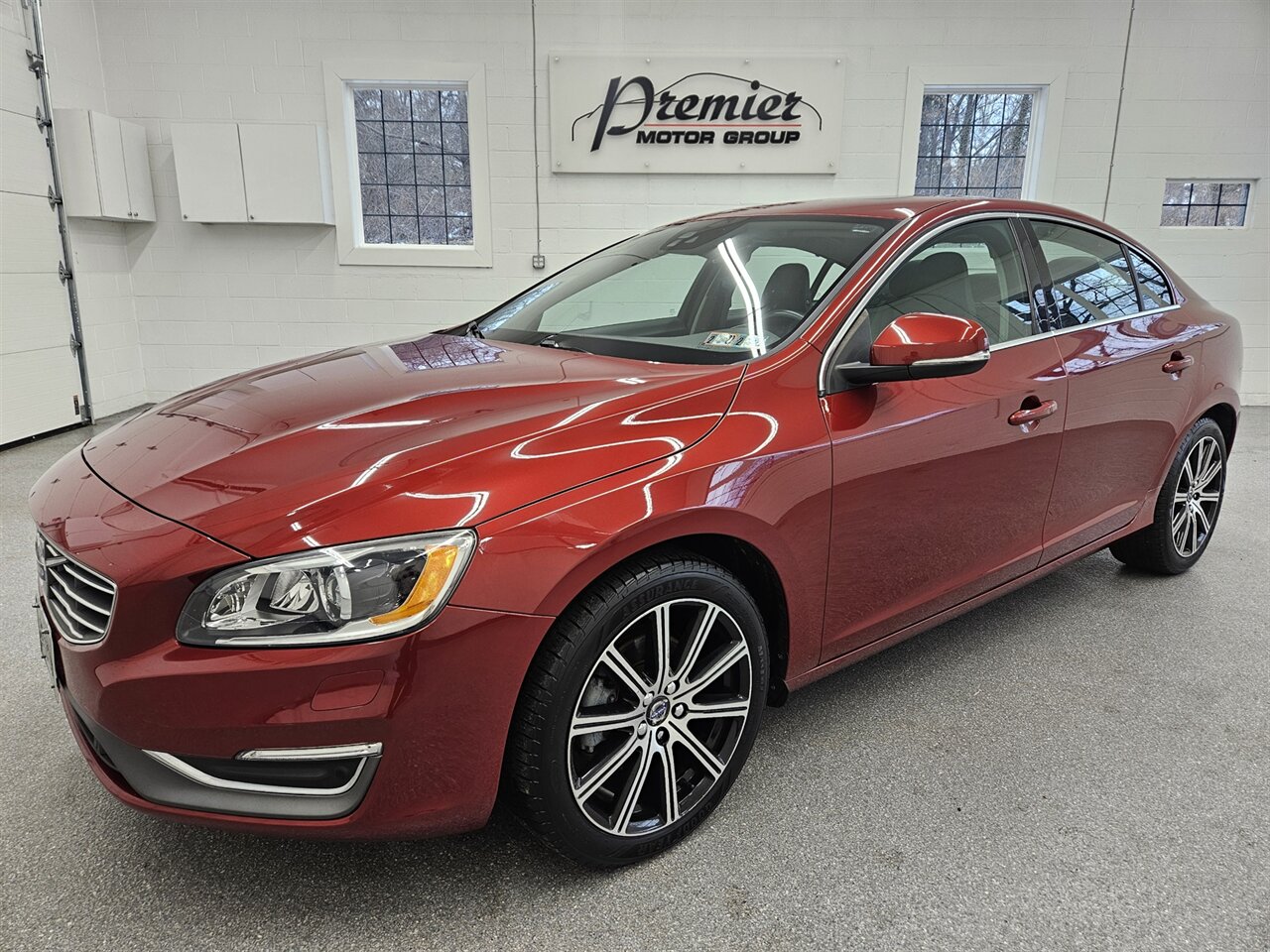 2017 Volvo S60 T5 Inscription Platinum