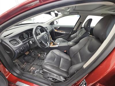 2017 Volvo S60 T5 Inscription Platinum   - Photo 10 - Spring City, PA 19475