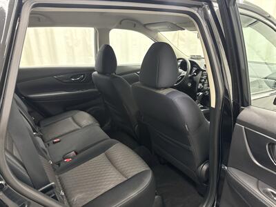 2017 Nissan Rogue S   - Photo 13 - Spring City, PA 19475