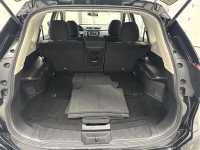 2017 Nissan Rogue S   - Photo 15 - Spring City, PA 19475