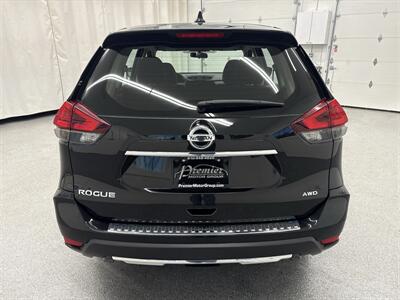 2017 Nissan Rogue S   - Photo 6 - Spring City, PA 19475