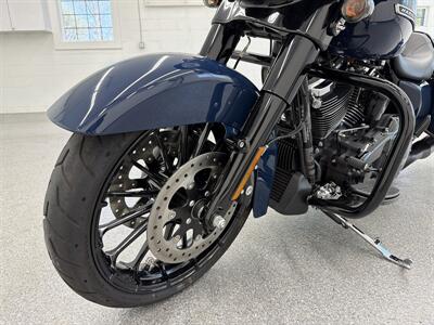 2019 Harley-Davidson Street Glide Special  Special - Photo 17 - Spring City, PA 19475