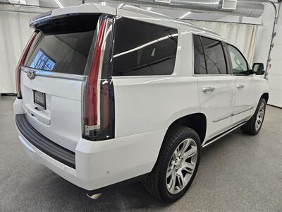 2018 Cadillac Escalade Premium Luxury   - Photo 4 - Spring City, PA 19475
