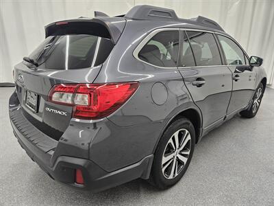 2018 Subaru Outback 2.5i Limited   - Photo 5 - Spring City, PA 19475